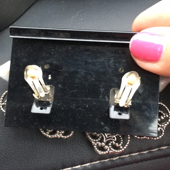 🌟🌟Vintage clip on earrings from the 80s🌟🌟 - Picture 2 of 2